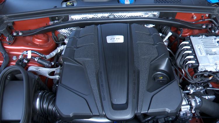 PORSCHE MACAN ESTATE 5dr PDK